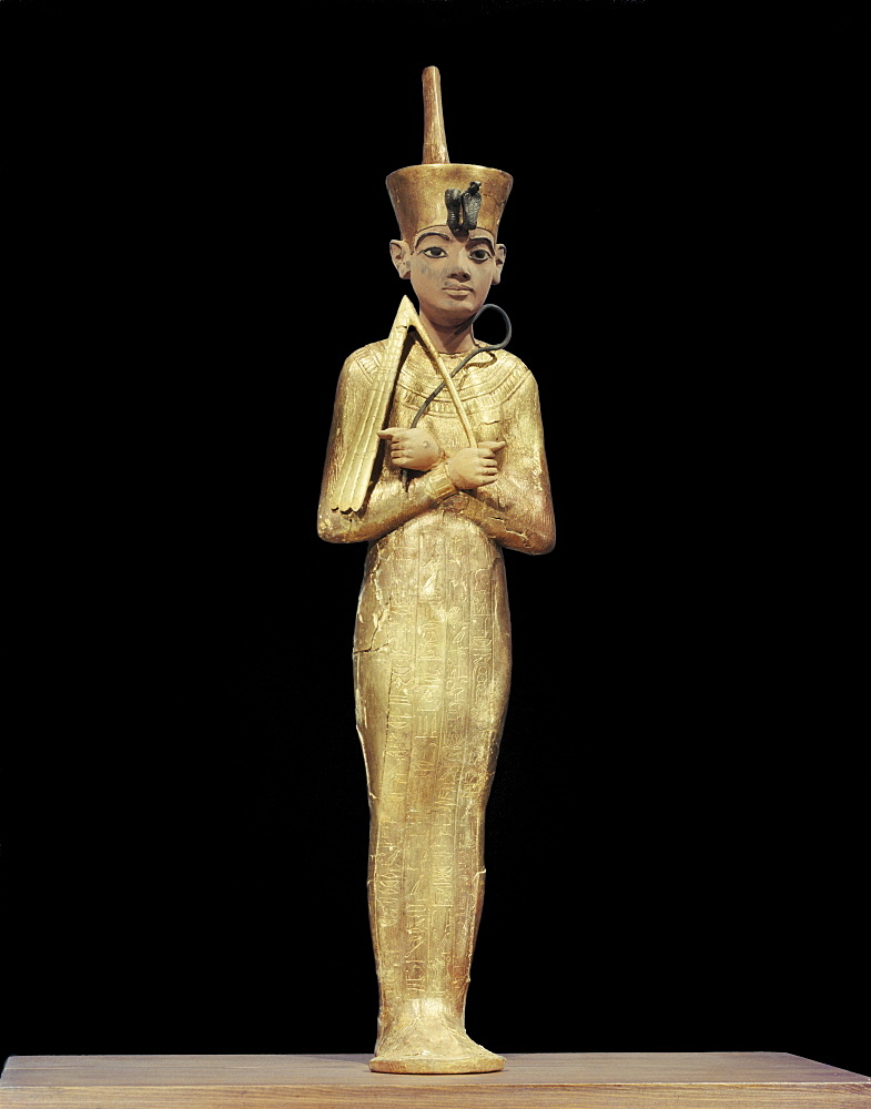 Ushabti of Tutankhamun, showning king wearing the red crown of the North, from the tomb of the pharaoh Tutankhamun, discovered in the Valley of the Kings, Thebes, Egypt, North Africa, Africa