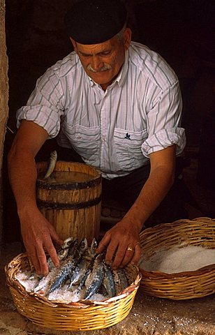 Cooking fish, Handicraft Museum, Custonaci, Sicily, Italy