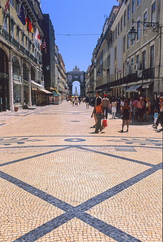 Foreshortening, Rua Augusta, Lisbona, Portugal, Europe 