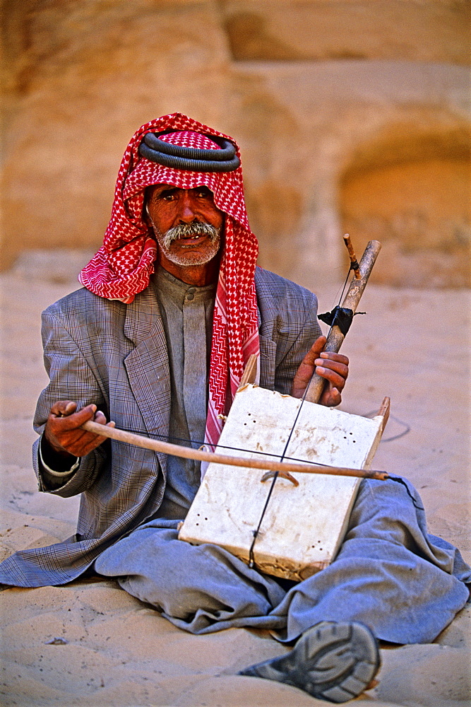 Berber old man, Siq Barid, Jordan, Middle East