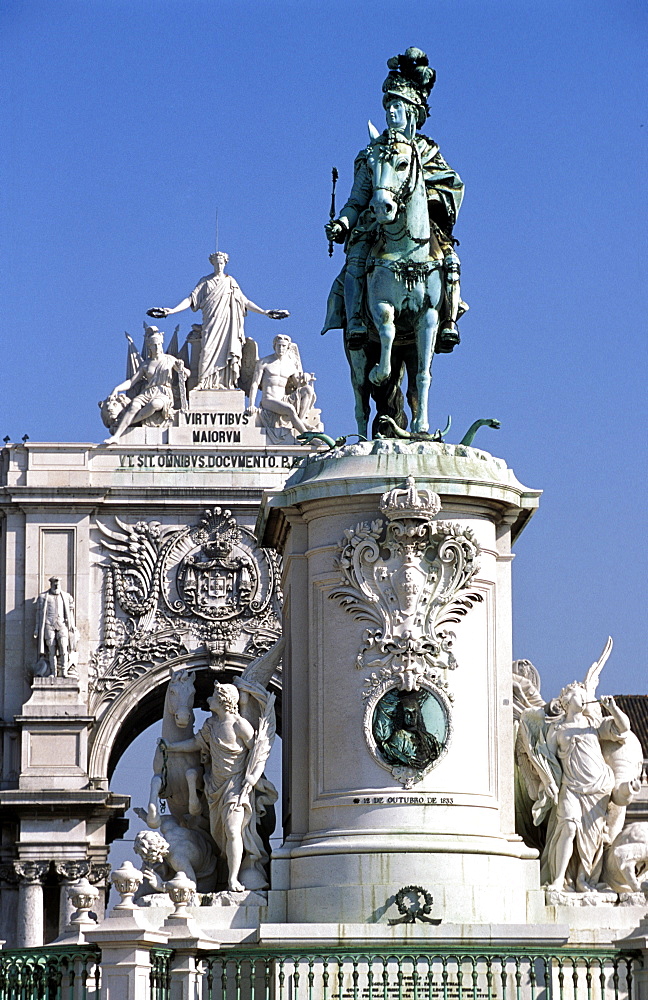 Monument, Praça do Comércio, Lisbona, Portugal, Europe