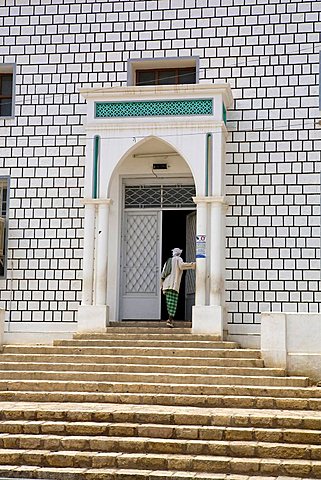 Mosque, Tarim, Yemen, Middle East  