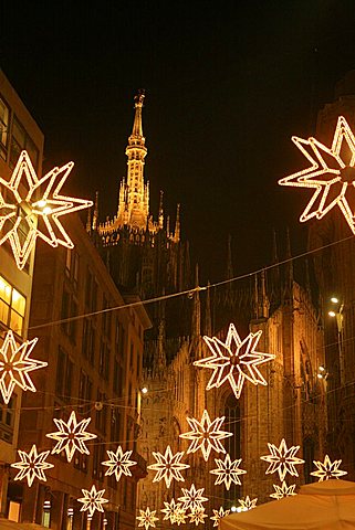 Corso Vittorio Emanuele, Duomo, Milan, Lombardy, Italy, Europe