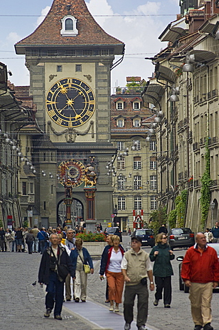 kramgasse and zytgloggeturm, bern, switzerland