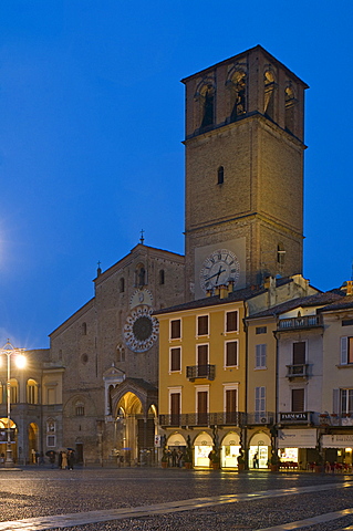 vittoria square and duomo, lodi, italy