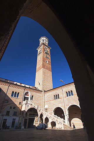 Torre Lamberti, Piazza della Ragione, Verona, Veneto, Italy, Europe