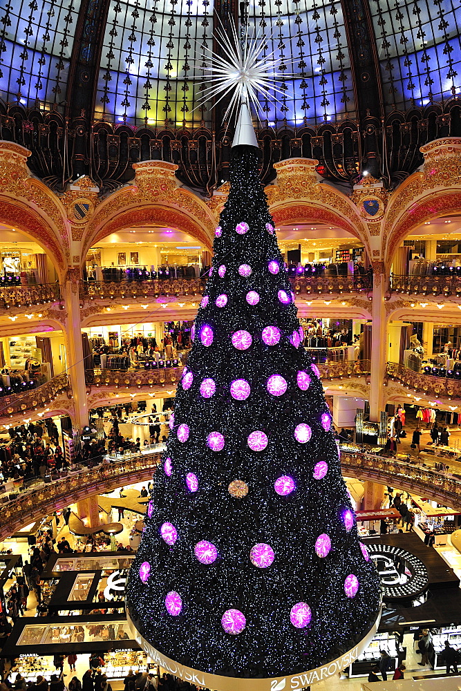 Christmas' tree at Galeries Lafayette Haussmann, Paris, France, Europe