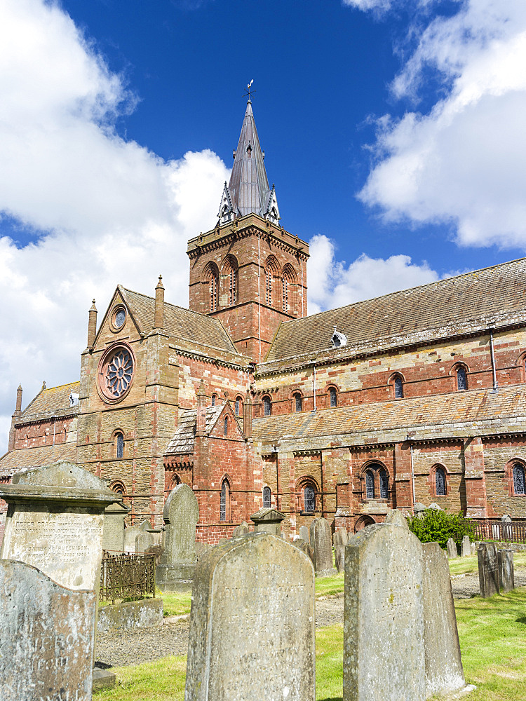 Kirkwall, the capital of the Orkney Islands, part of the Northern Isles of Scotland.St. Magnus Cathedral in the center of Kirkwall. the cathedral is a splendid example for a romanesque - norman architecture and is famous for the usage of stones of different color (yellow and red) to give a polychrome effect. europe, central europe, northern europe, united kingdom, great britain, scotland, northern isles,orkney islands, June