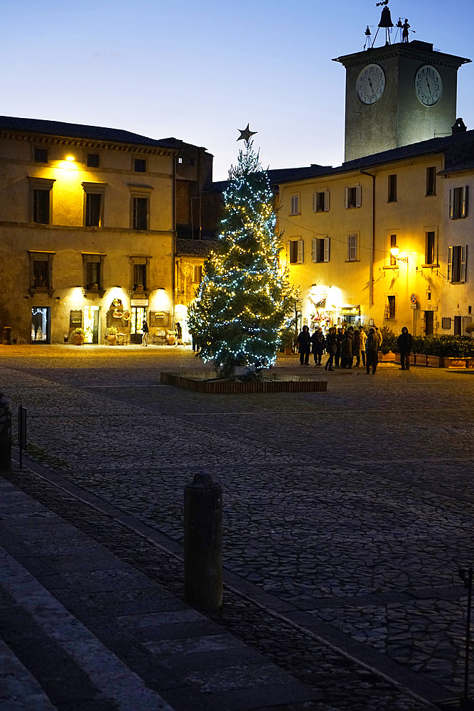 Piazza del Duomo square, Orvieto, Umbria, Italy, Europe