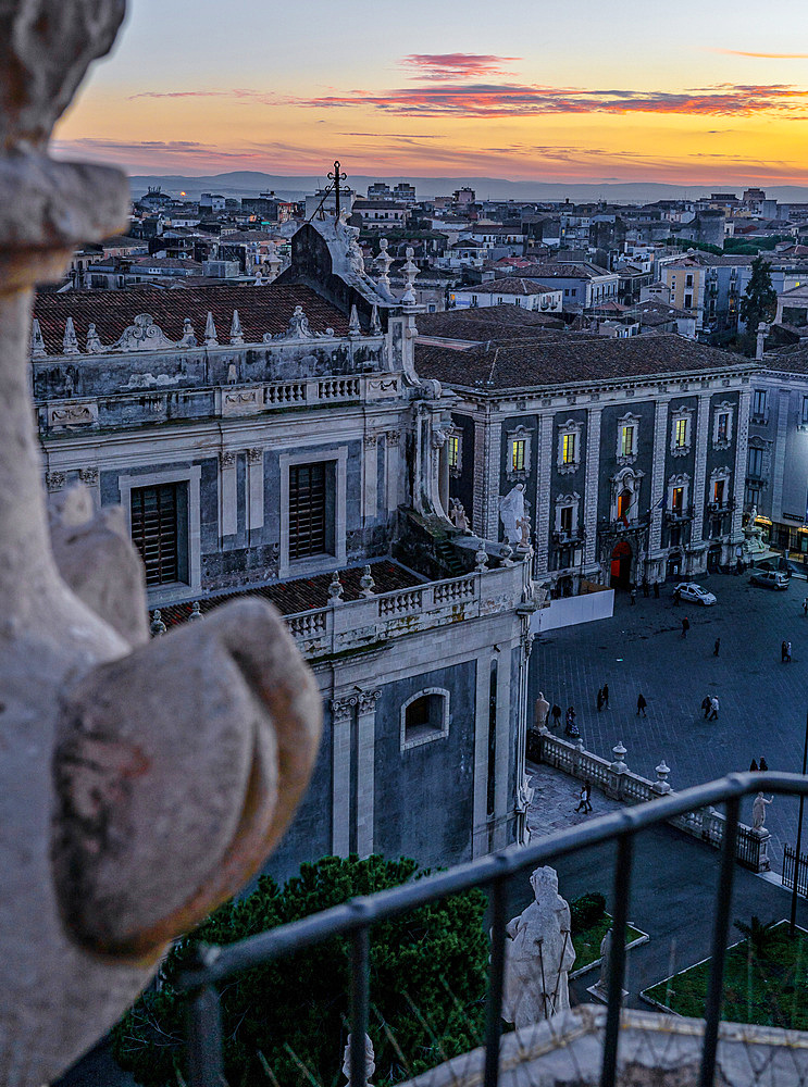 Sunset shot of Piazza Duomo, seat of the University rectorate, located along Via Etnea near Piazza Duomo, Catania, the baroque of its historic center has been declared a World Heritage Site by UNESCO, Sicily, Italy, Europe