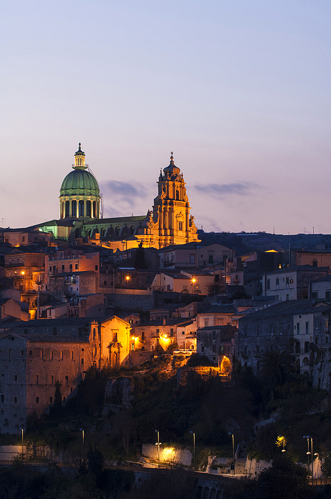 Ragusa Ibla, night panorama dominated by the Cathedral of San Giorgio, province of Ragusa, Sicily, Italy, Europe; UNESCO World Heritage Site