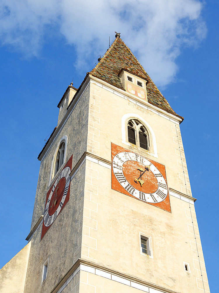 Church Heiliger Mauritius (Saint Maurice). Historic village Spitz located in wine-growing area Wachau. Wachau is listed as UNESCO world heritage. Europe, Austria, Lower Austria