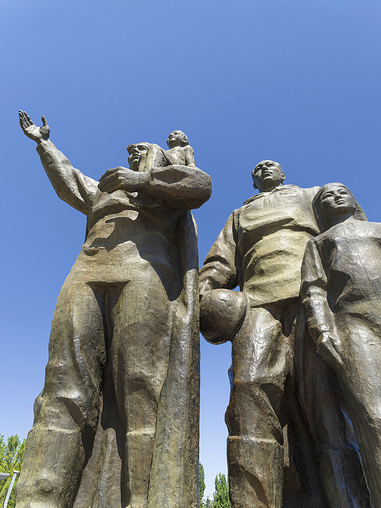 The victory square and the big memorial commemorating the great patriotic war, 2. world war. The capital Bishkek . Asia, Central Asia, Kyrgyzstan