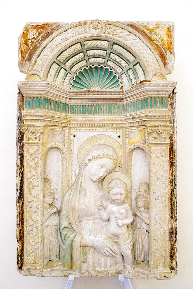 Ducal Palace, Stone with traces of polychrome "Madonna with Child and Angels" by Michele di Giovanni da Fiesole called Greco, UNESCO World Heritage Site, Urbino, Marche, Italy, Europe