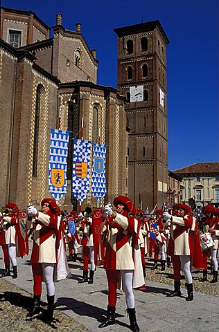 Trumpeters, Piazza della Cattedrale, Palio di Asti, Asti, Piemonte, Italy 