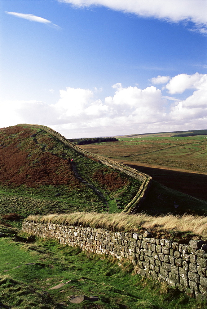 Roman Wall, Steelrigg, Hadrian's Wall, UNESCO World Heritage Site, Northumbria, England, United Kingdom, Europe