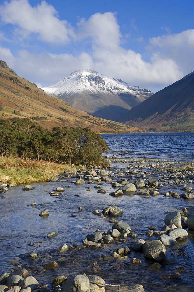 Great Gable 2949 ft, from Overbeck and Lake Wastwater, Wasdale, Lake District National Park, Cumbria, England, United Kingdom, Europe