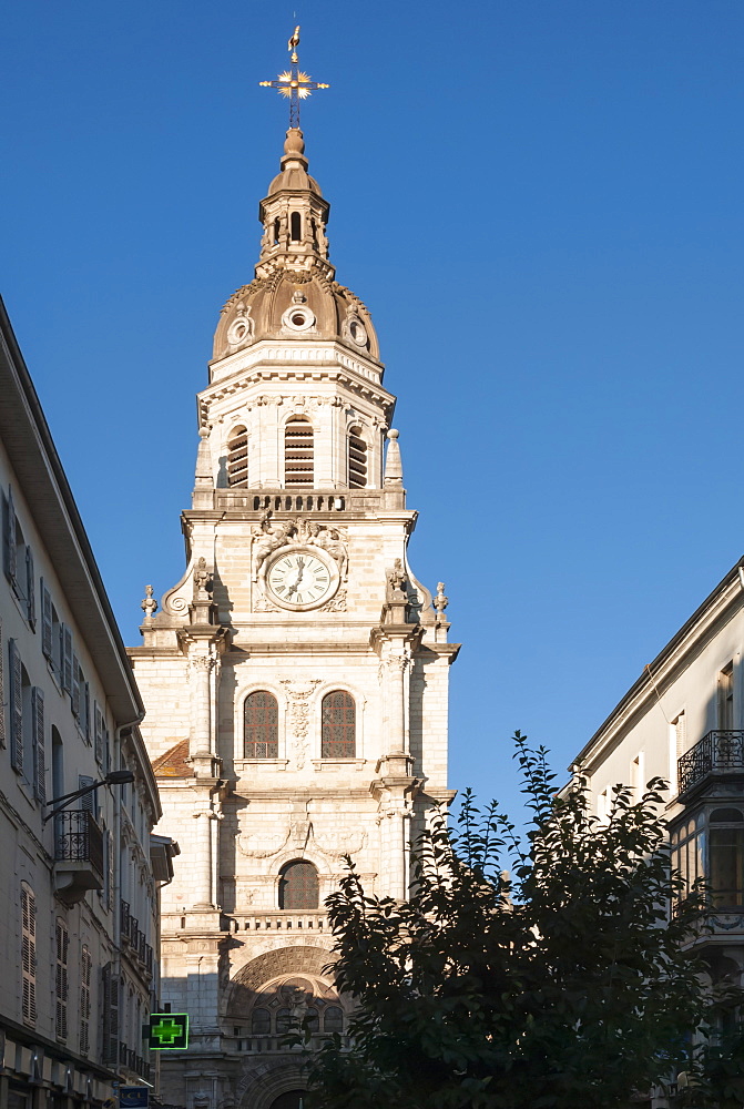 Co-Cathedrale Notre Dame de Bourg-en Bresse, Ain, France, Europe