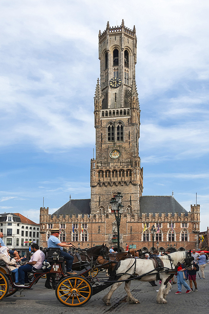 Belfry, 13th century Medieval, Market Square, Horse drawn carriage, Brugge, UNESCO World Heritage Site, West Flanders, Belgium, Europe