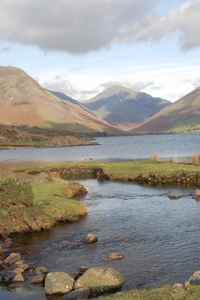 Lake Wastwater, Great Gable, Wasdale Valley, Lake District National Park, Cumbria, England, United Kingdom, Europe