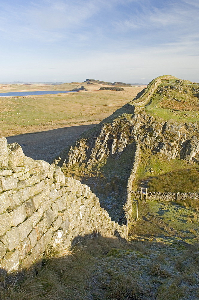 Cuddy's Crag looking east to Sewingshields Crags and Broomlee Lough, Hadrian's Wall, UNESCO World Heritage Site, Northumbria (Northumberland), England, United Kingdom, Europe