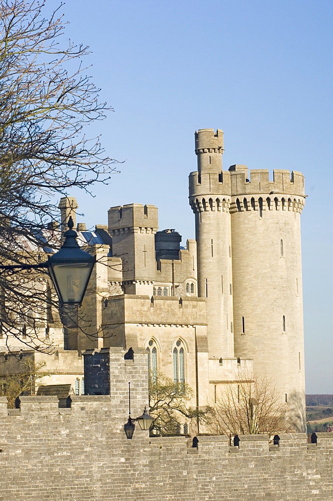 Arundel Castle, original structure built in the 11th century, seat of Roger de Montgomery, most of stone castle built between 1133 and 1189, Arundel, West Sussex, England, United Kingdom, Europe