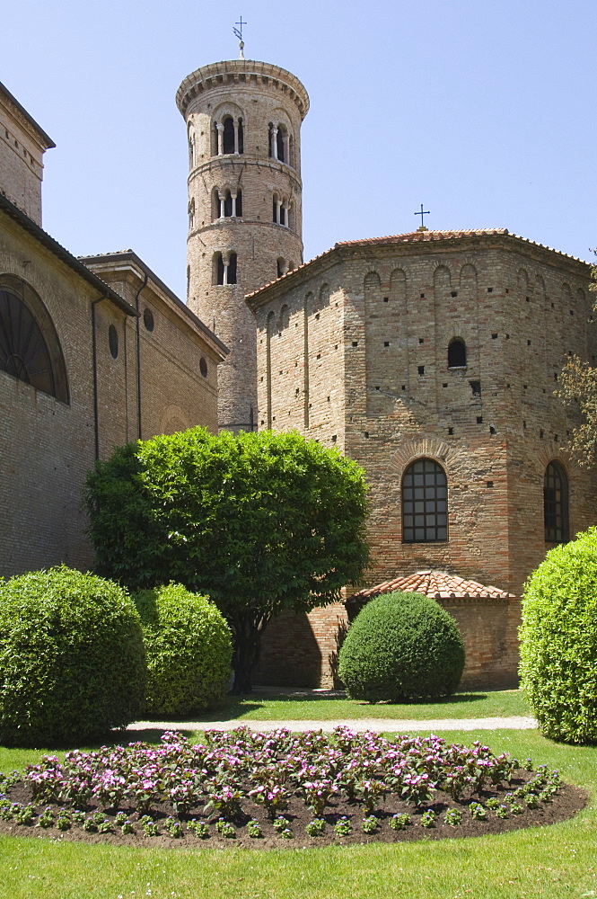 The 5th century Battistera Neoniana, UNESCO World Heritage Site, Ravenna, Emilia-Romagna, Italy, Europe