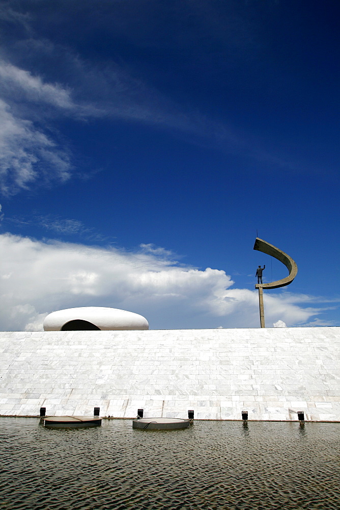 Memorial JK with the statue of Juscelino Kubitschek, designed by Oscar Niemeyer, Brasilia, Brazil, South America 