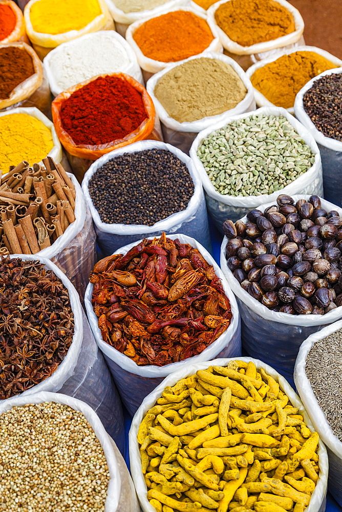 Spice shop at the Wednesday Flea Market in Anjuna, Goa, India, asia