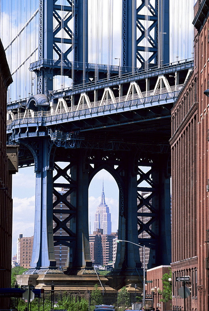 Empire State Building seen through the Manhattan Bridge, Brooklyn, New York, New York State, United States of America, North America