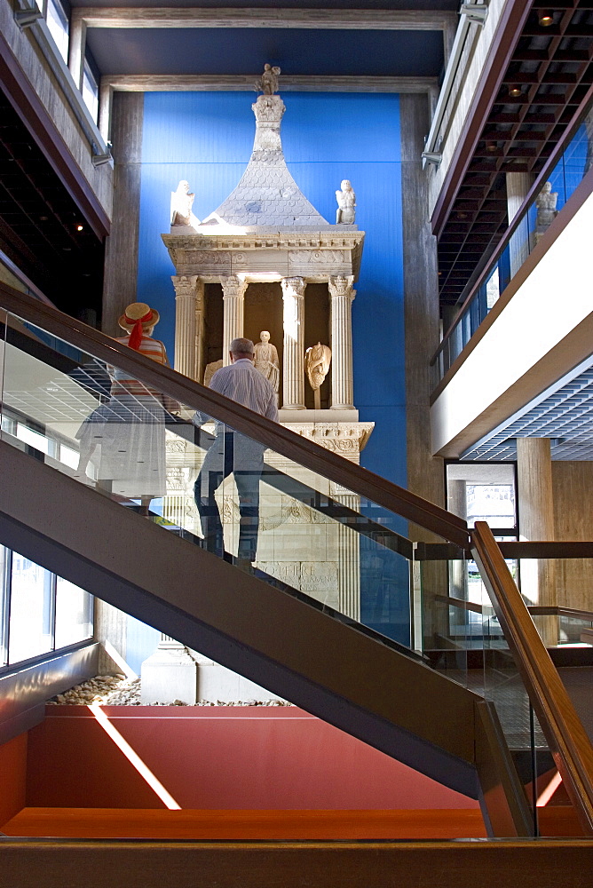 The Roman-German museum (Romisch-Germanisches Museum), Cologne, North Rhine Westphalia, Germany, Europe