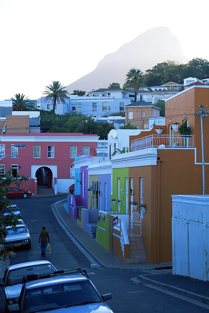 The Bo-Kaap area, where many Cape Muslims live, known for its colourful houses, Cape Town, South Africa, Africa