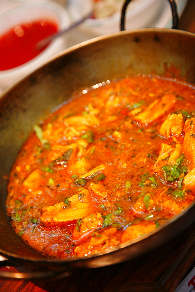 Chicken curry Balti dish at Al Frash restaurant in the Balti Triangle. Birmingham, England, United Kingdom, Europe