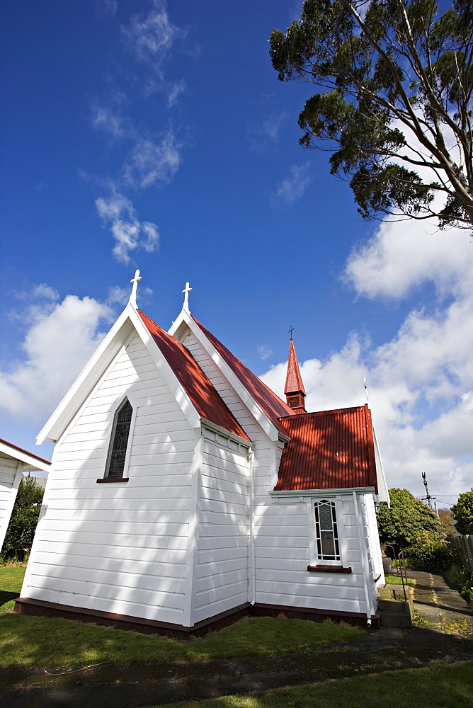 Traditional weatherboard church with corrugated iron roof, near Kimbolton, in rural Manawatu, North Island, New Zealand, Pacific