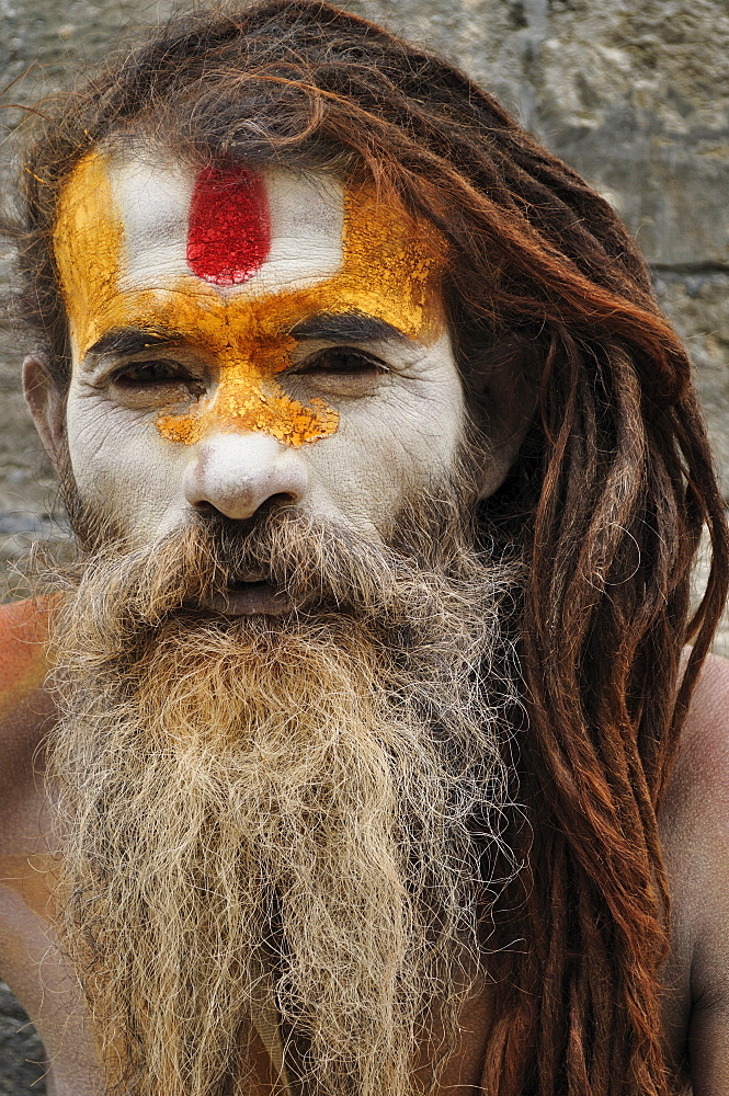 Portrait of Sadhu, Pashupatinath temple, UNESCO World Heritage Site, Kathmandu, Nepal, Asia