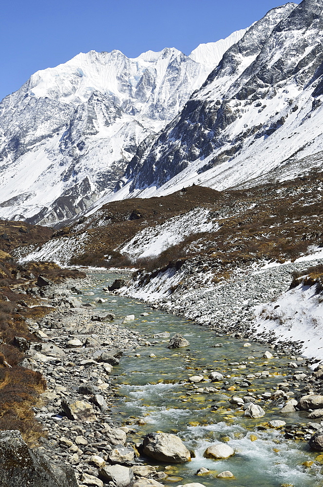 Langtang Valley and Langtang Khola, Langtang National Park, Bagmati, Central Region (Madhyamanchal), Nepal, Himalayas, Asia