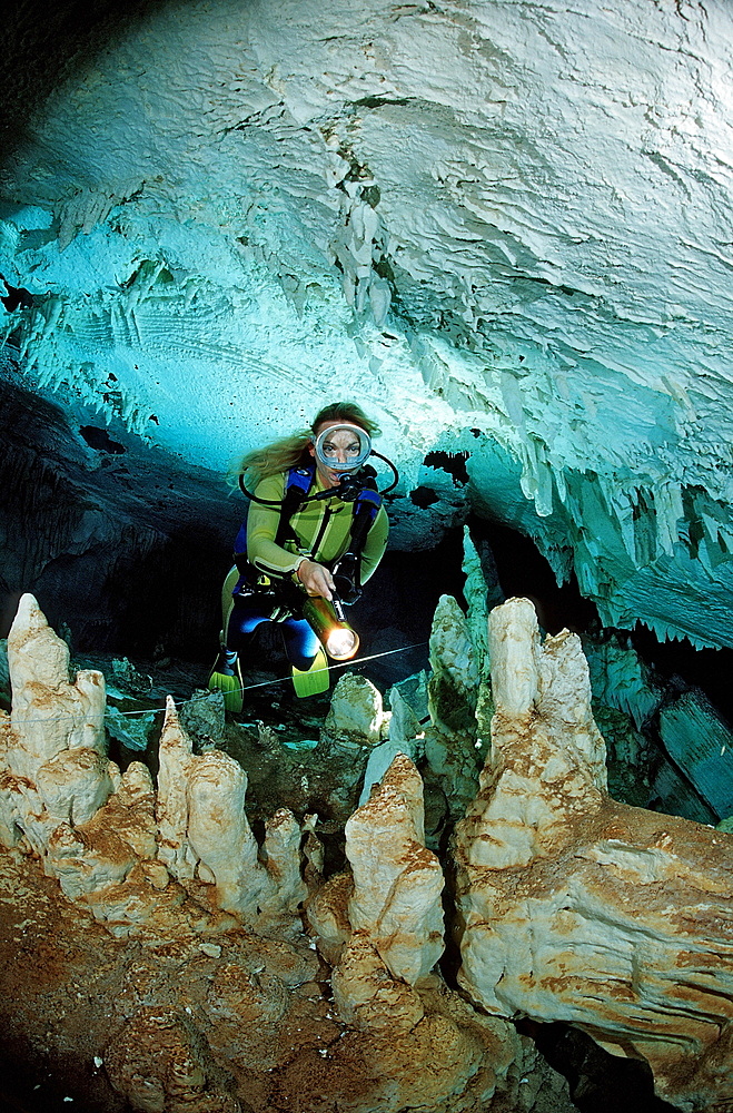 Scuba diver in underwater cave, Cueva Taina, Punta Cana, Freshwater, Dominican Republic, West Indies, Caribbean, Central America