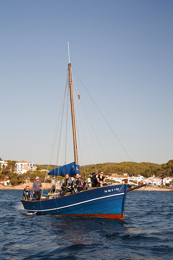 Diving with Stollis Diving Center, Tamariu, Costa Brava, Mediterranean Sea, Spain