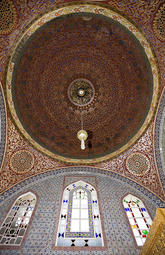 Dome Roof of Sultans Hall, Topkapi Palace, Istanbul, Turkey