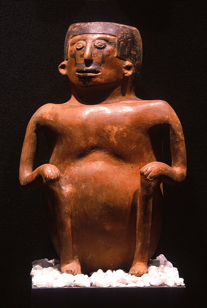 Inca Culture c 1400 to 1532AD, ceramic figure representing a shaman, in the collection of the Banco Central de Ecuador, Quito, Ecuador