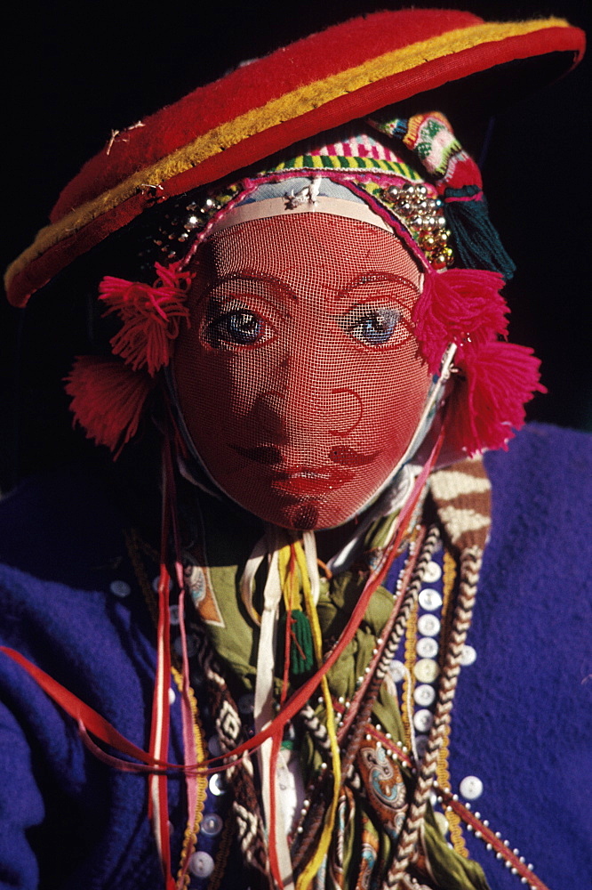 Inti Raymi dancer in traditional dress during the Incan Festival of the Sun, held at Sacsayhuaman, above Cuzco on June 24th, Peru