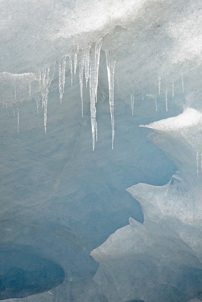 Icicles on the face of the Athabasca Glacier, Jasper National Park, UNESCO World Heritage Site, Alberta, Canada, North America