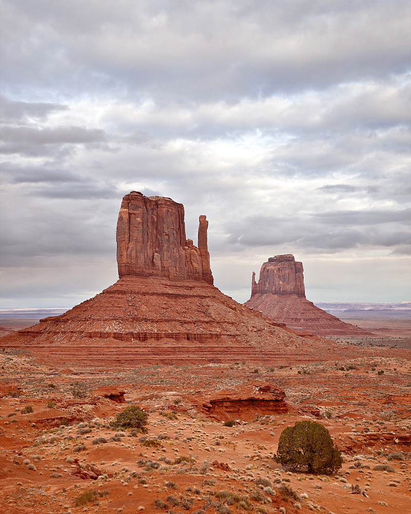 The Mittens, Monument Valley Navajo Tribal Park, Arizona, United States of America, North America