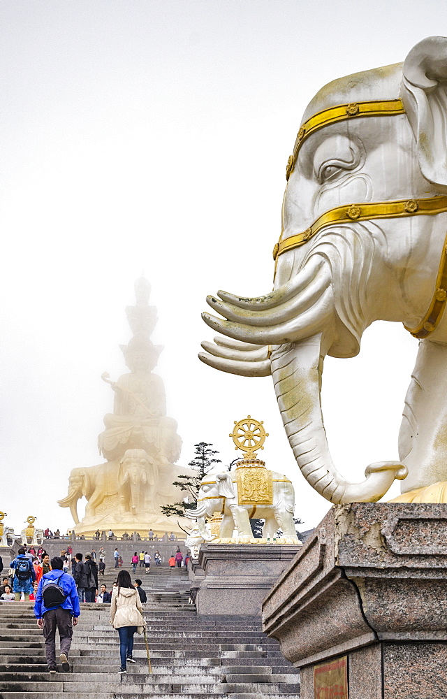 Massive statue of Samantabhadra at the summit of Mount Emei (Emei Shan), UNESCO World Heritage Site, Sichuan Province, China, Asia