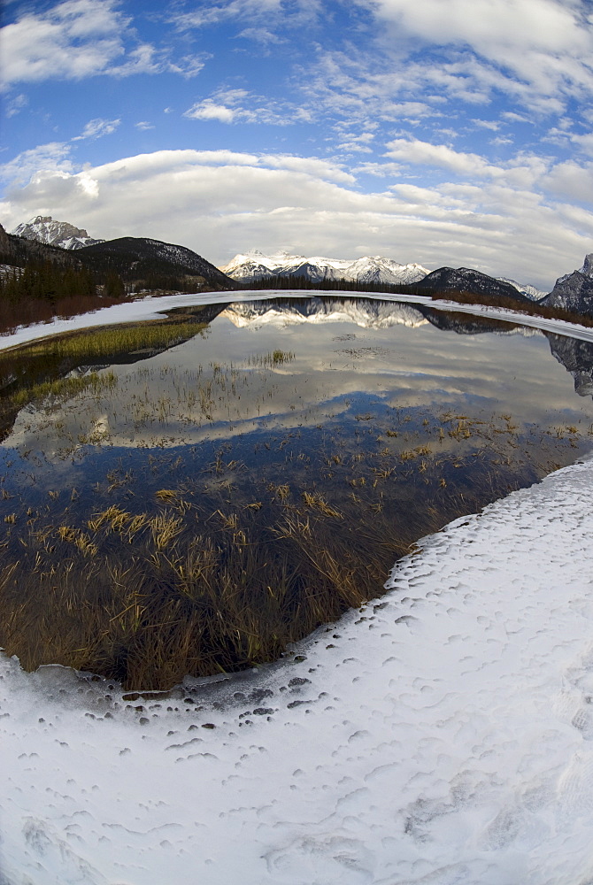 Vermilion Lakes, Banff National Park, UNESCO World Heritage Site, Rocky Mountains, Alberta, Canada, North America