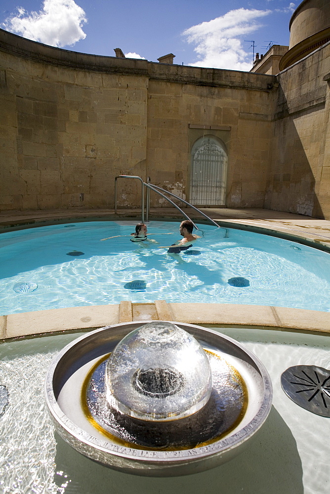 Cross Bath, Thermae Bath Spa, Bath, Avon, England, United Kingdom, Europe