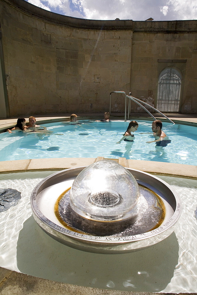 Cross Bath, Thermae Bath Spa, Bath, Avon, England, United Kingdom, Europe