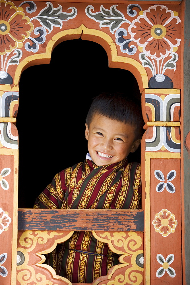 Bhutanese boy, Trashi Chhoe Dzong, Thimphu, Bhutan, Asia