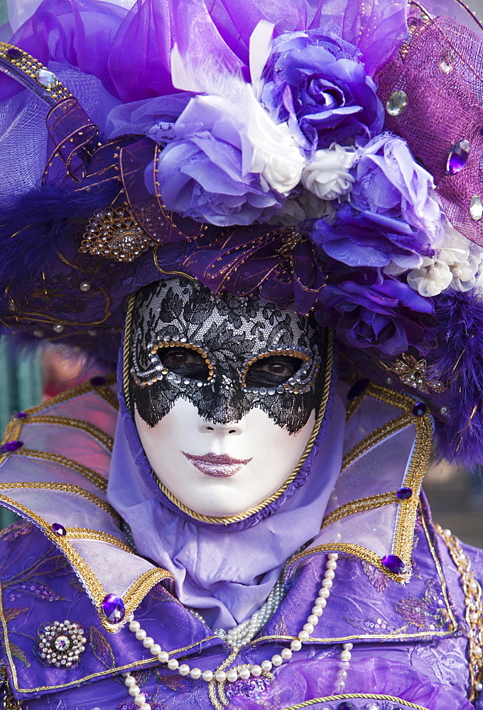 Mask in San Marco Square during Venice Carnival, Venice, UNESCO World Heritage Site, Veneto, Italy, Europe