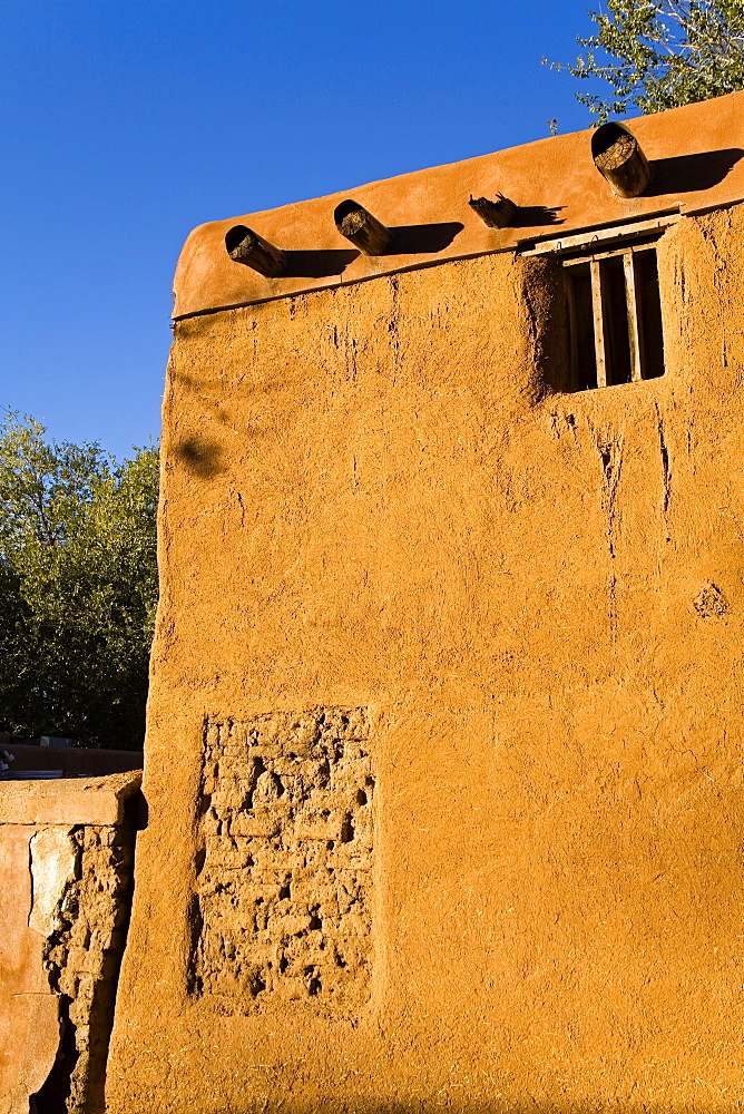 Oldest adobe house dating from 1881, in Santa Fe, New Mexico, United States of America, North America